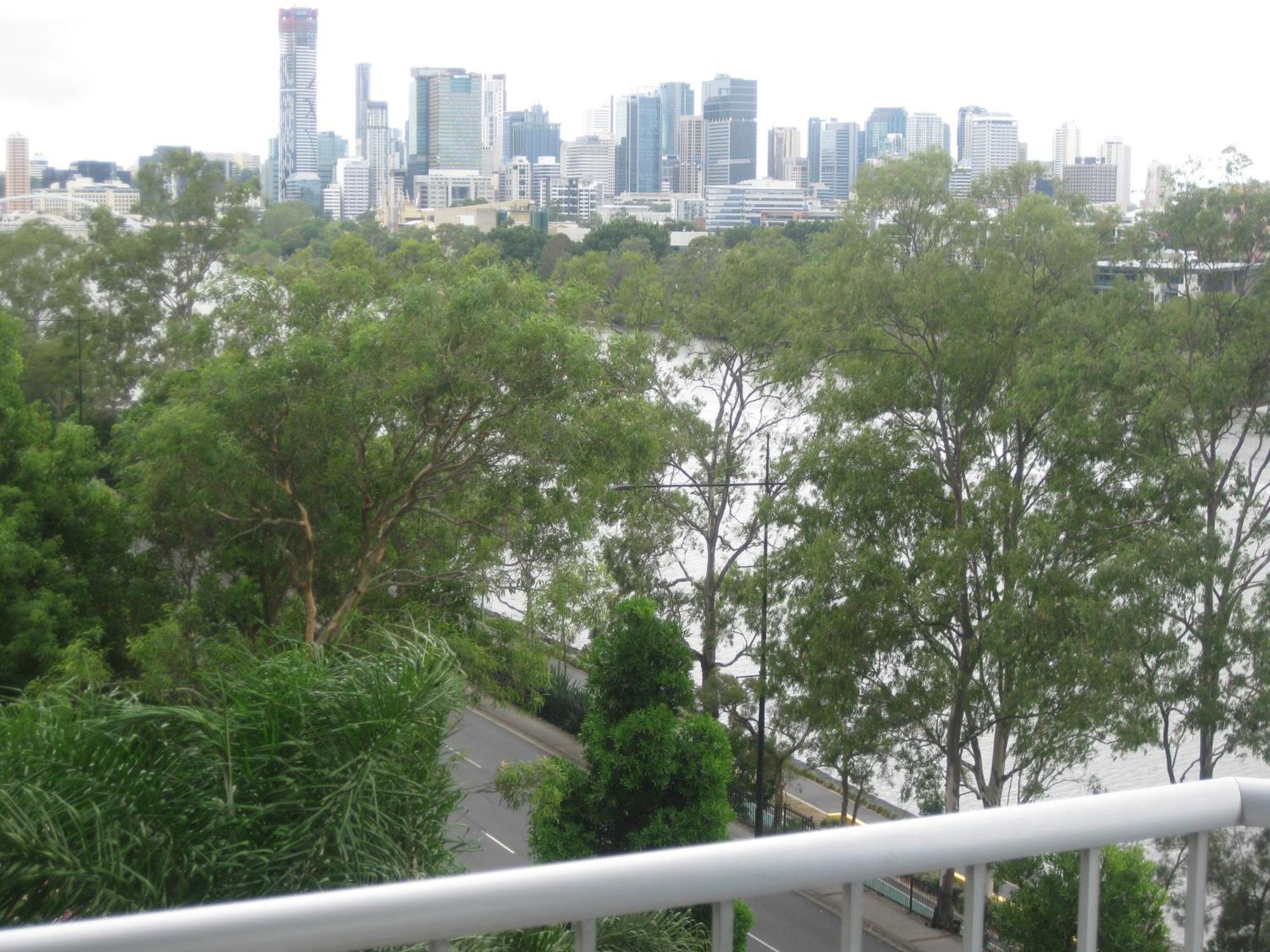 Fairthorpe Apartments Brisbane Exterior photo